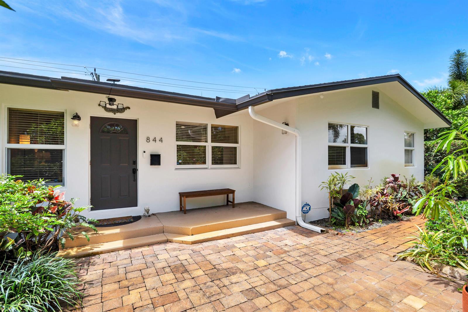 844 Avon Road, West Palm Beach FL 33401 photo 2