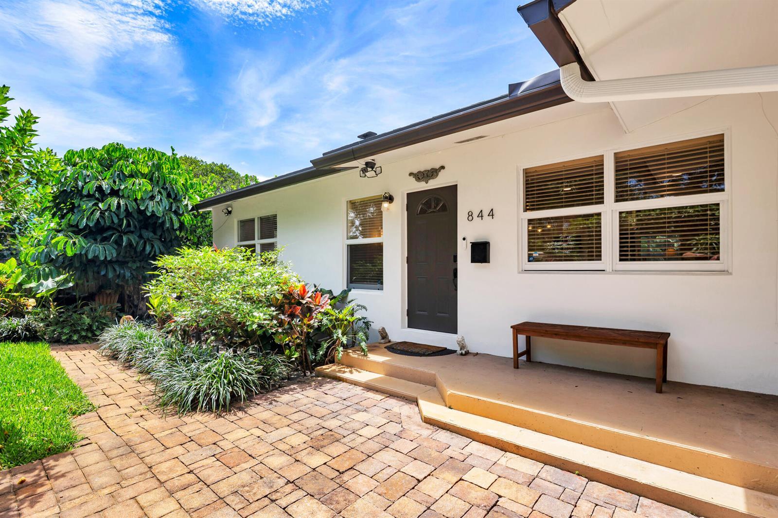 844 Avon Road, West Palm Beach FL 33401 photo 5