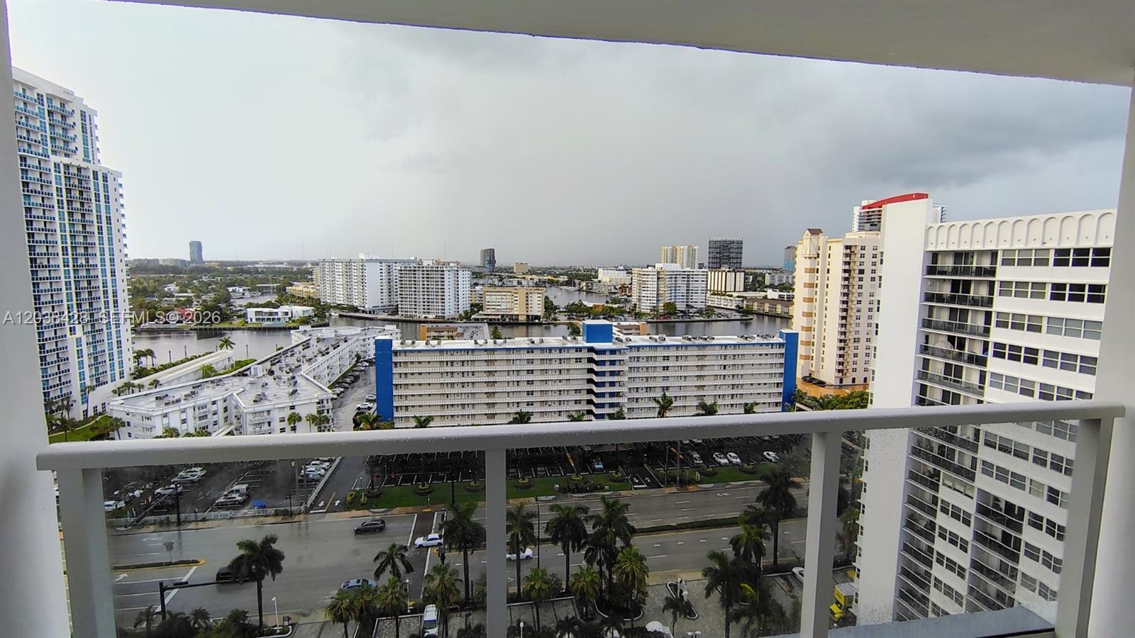 1904 S Ocean Dr # 1807, Hallandale Beach FL 33009 photo 2