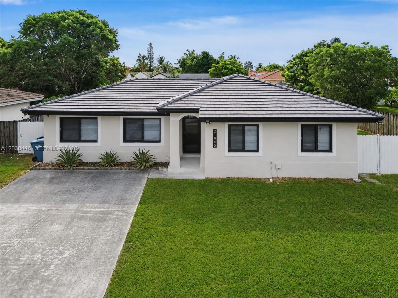21965 SW 125th Ave, Miami FL 33170