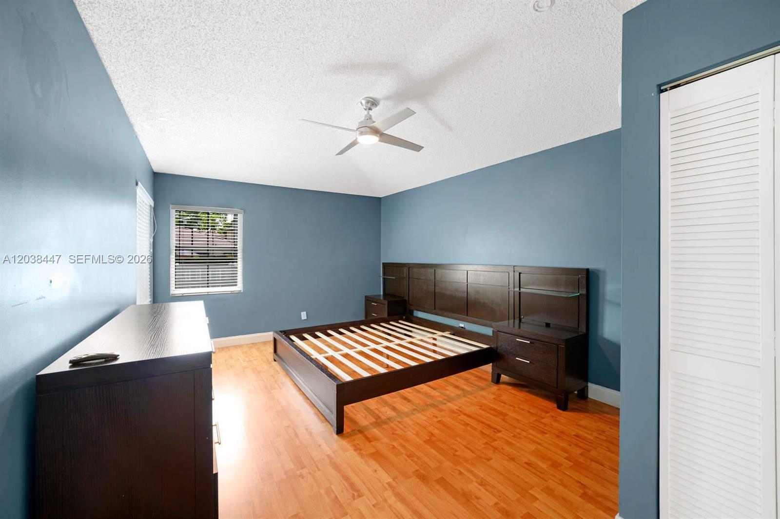 200 NW 75th Ter, Plantation FL 33317 photo 5