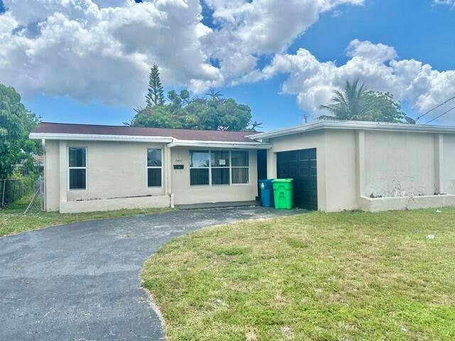 2400 NW 85th Avenue, Sunrise FL 33322