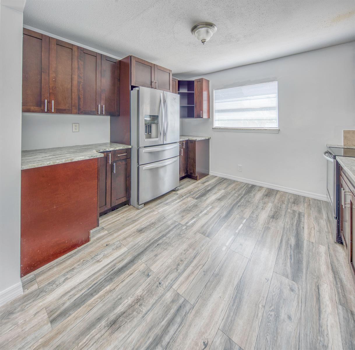 216 S Ocean Breeze, FL 33460 photo 4