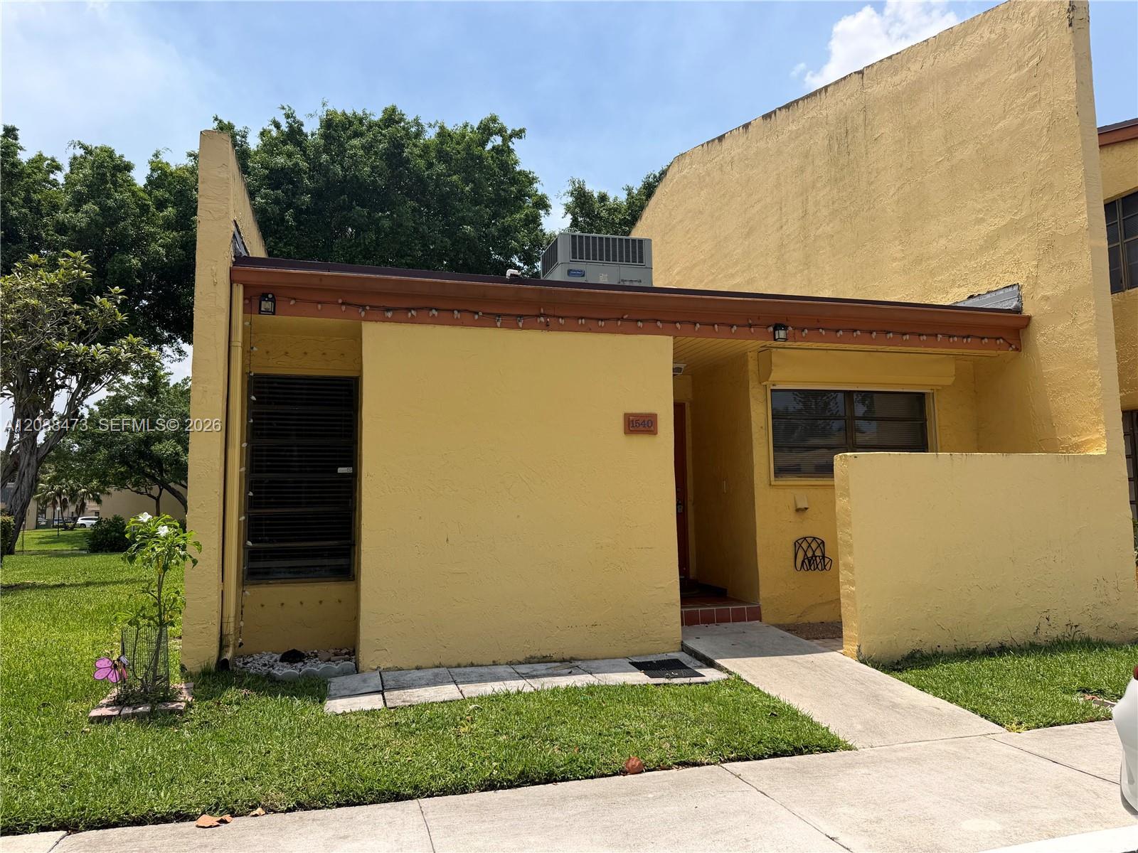 1540 NW 93rd Ave # 296, Pembroke Pines FL 33024 photo 2