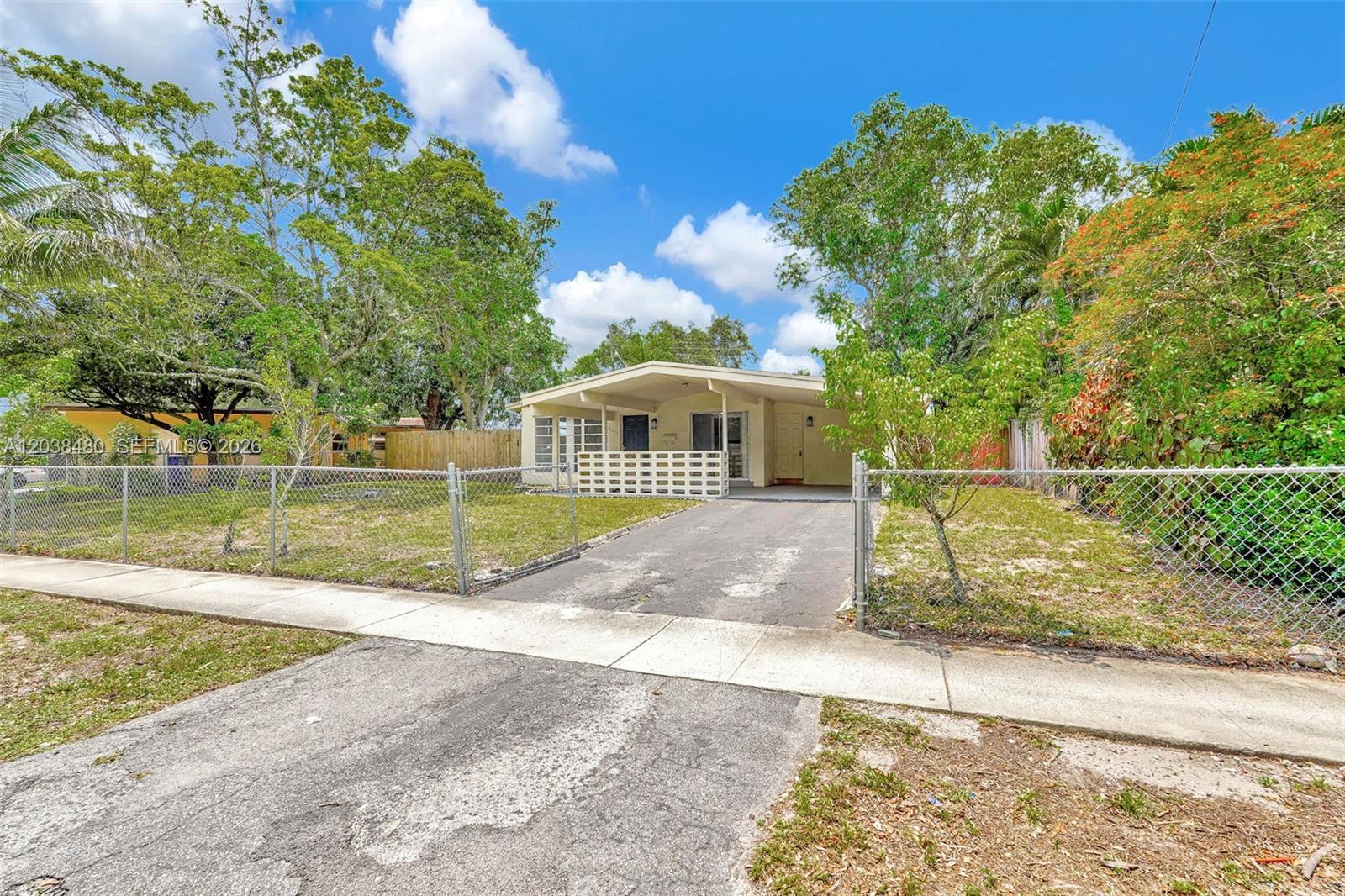 6610 Johnson St, Hollywood FL 33024 photo 3