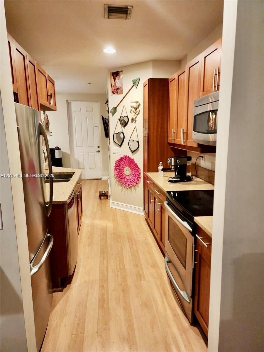 259 SW 13th Ter # 259, Fort Lauderdale FL 33312 photo 3