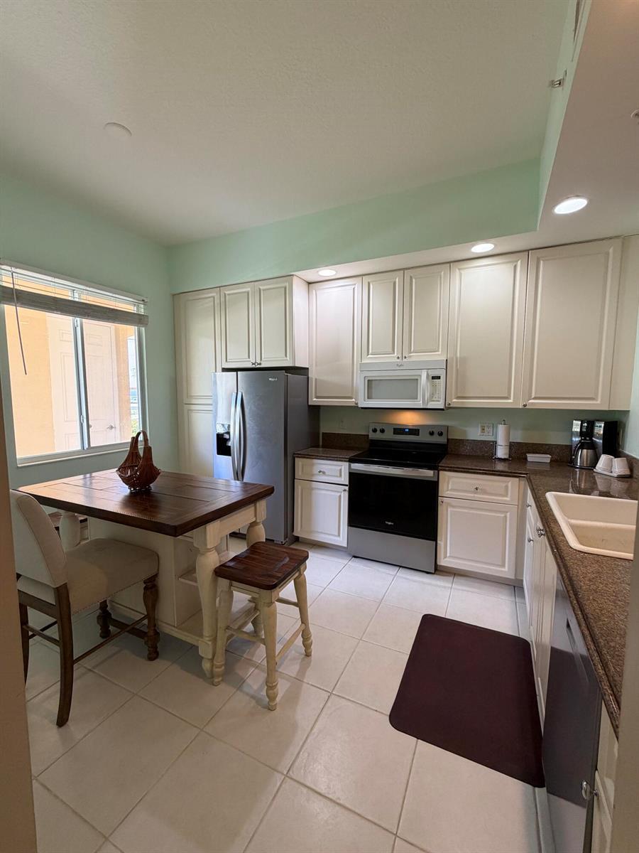 38 E Harbour Isle Dr Drive E # 106, Fort Pierce FL 34949 photo 3