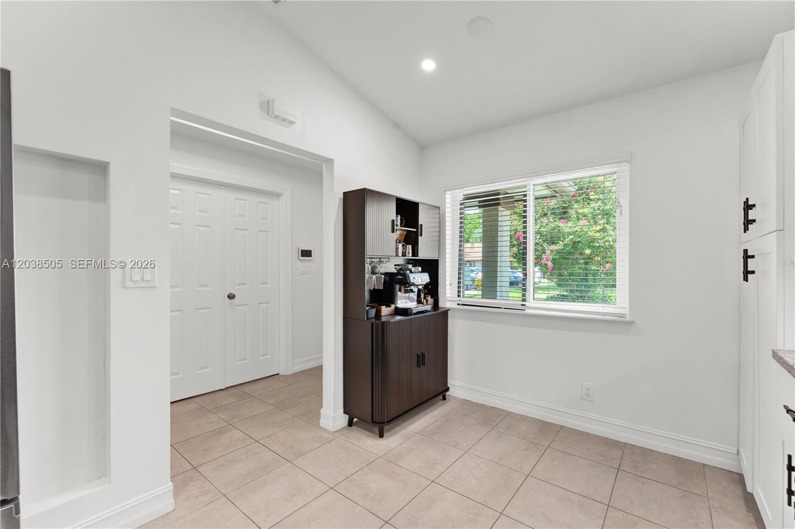 3218 Carambola Cir S, Coconut Creek FL 33066 photo 4