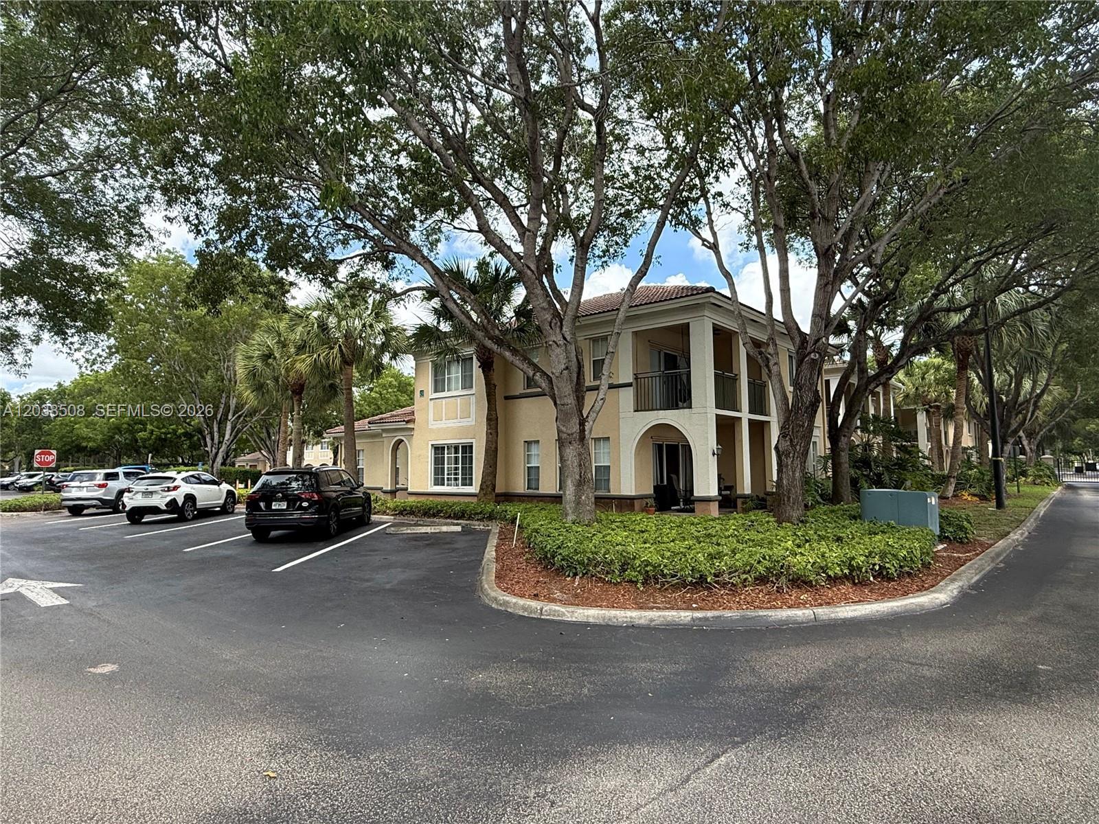 2442 Centergate Dr # 206, Miramar FL 33025 photo 2