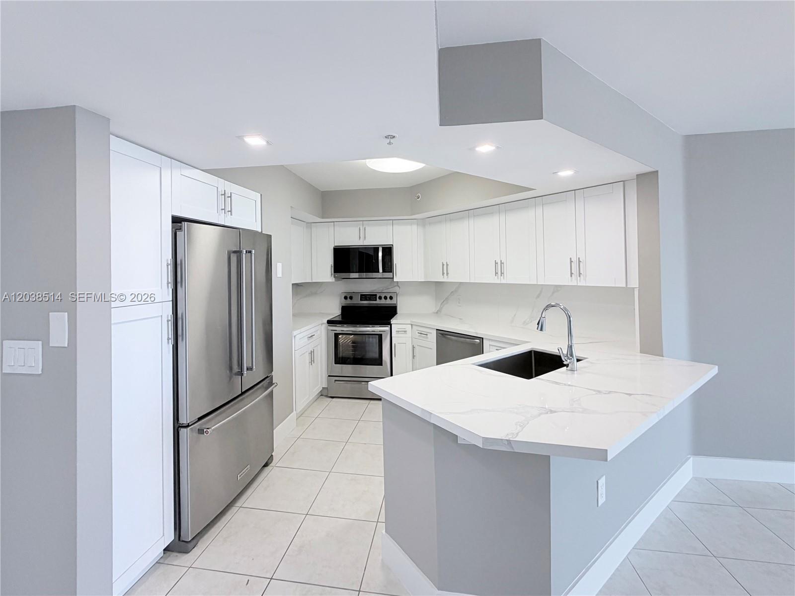 1800 Sunset Harbour Dr # 1211, Miami Beach FL 33139