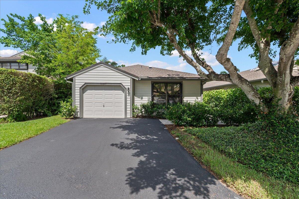 13371 Bedford Mews Court, Wellington FL 33414 photo 2