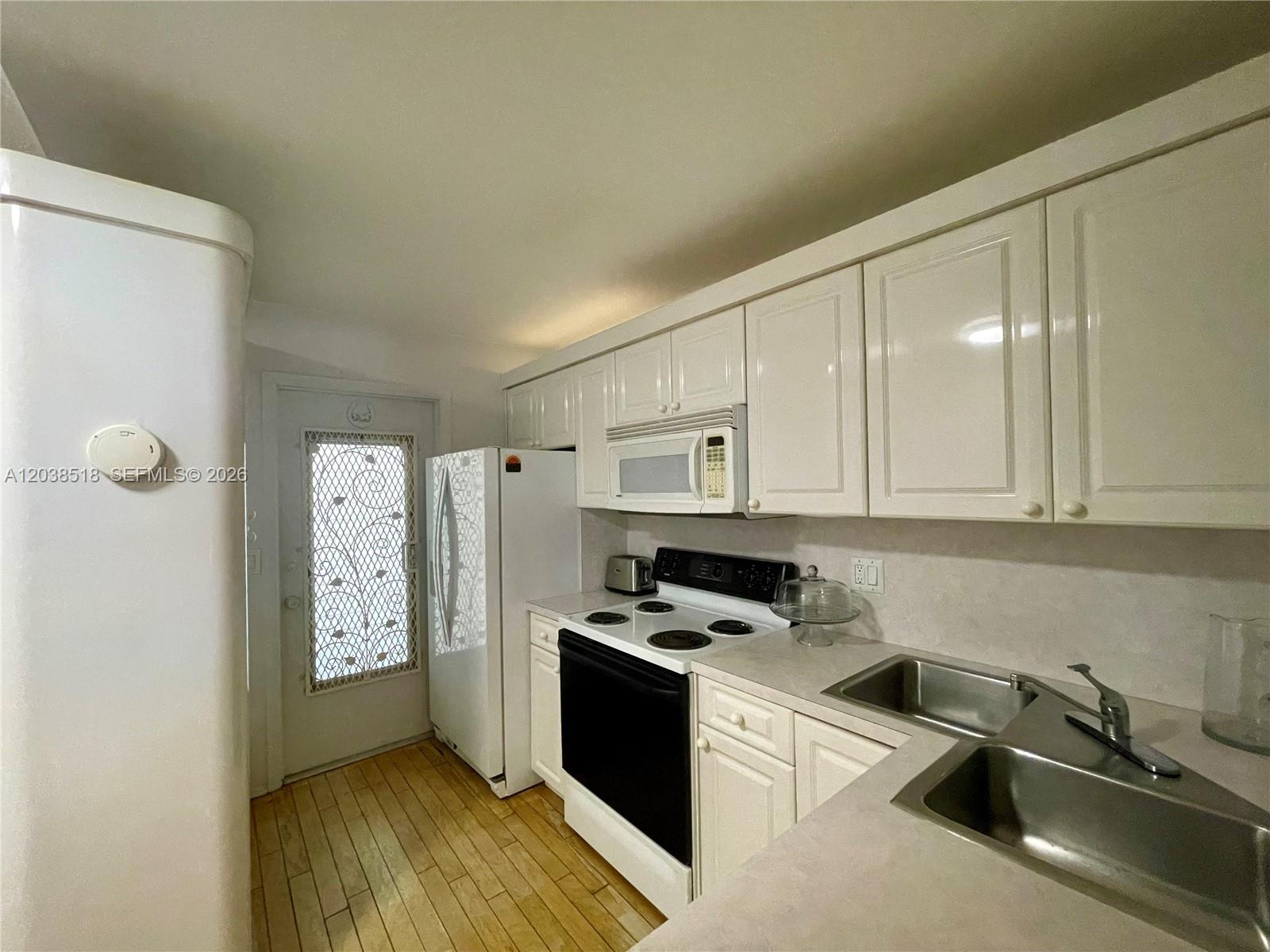 450 Paradise Isle Blvd # 205, Hallandale Beach FL 33009 photo 4
