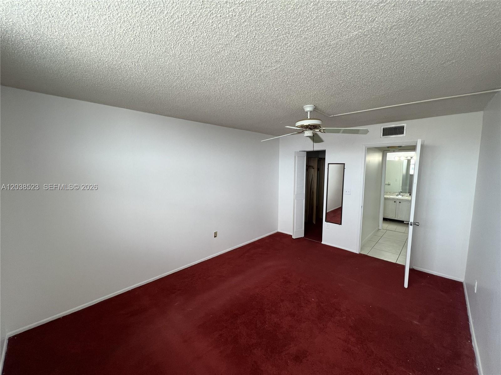 920 NE 169th St # 504, North Miami Beach FL 33162 photo 3