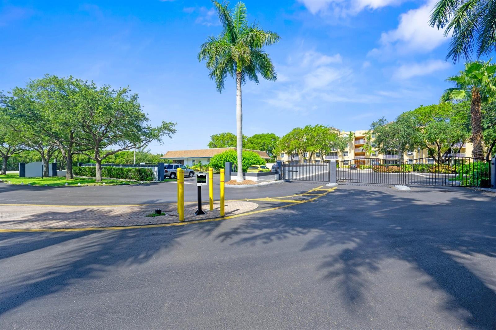 619 E Sheridan Street # 106, Dania Beach FL 33004 photo 5
