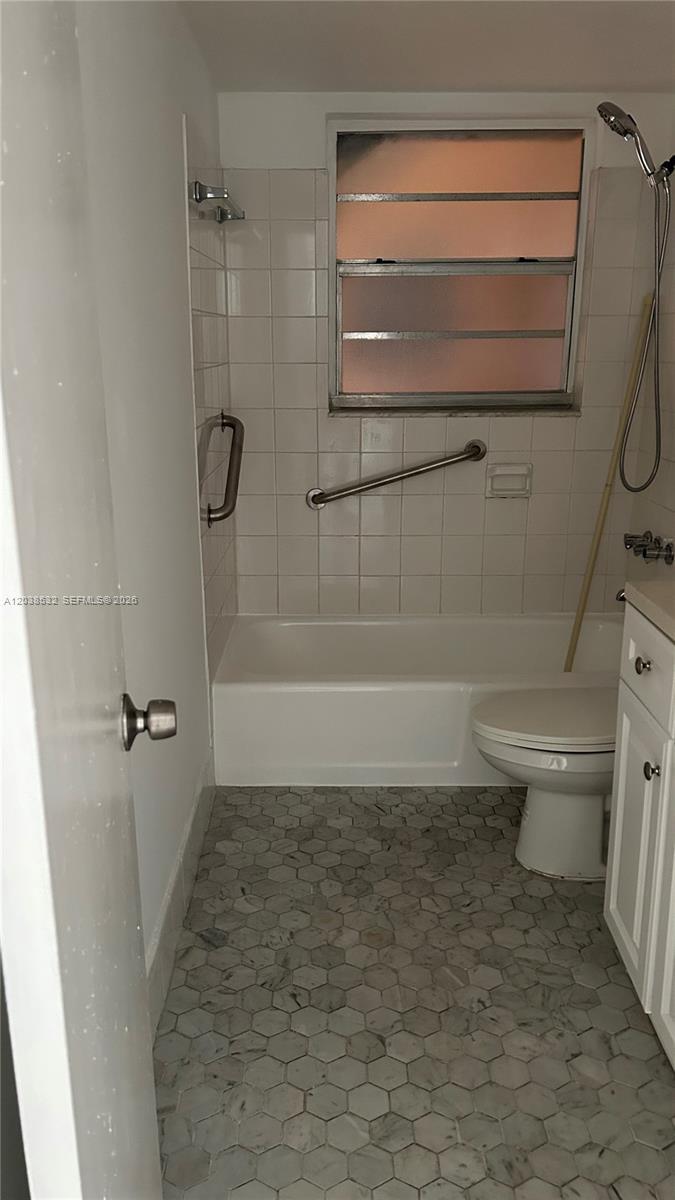 9962 SW 88th St # 7, Miami FL 33176 photo 5