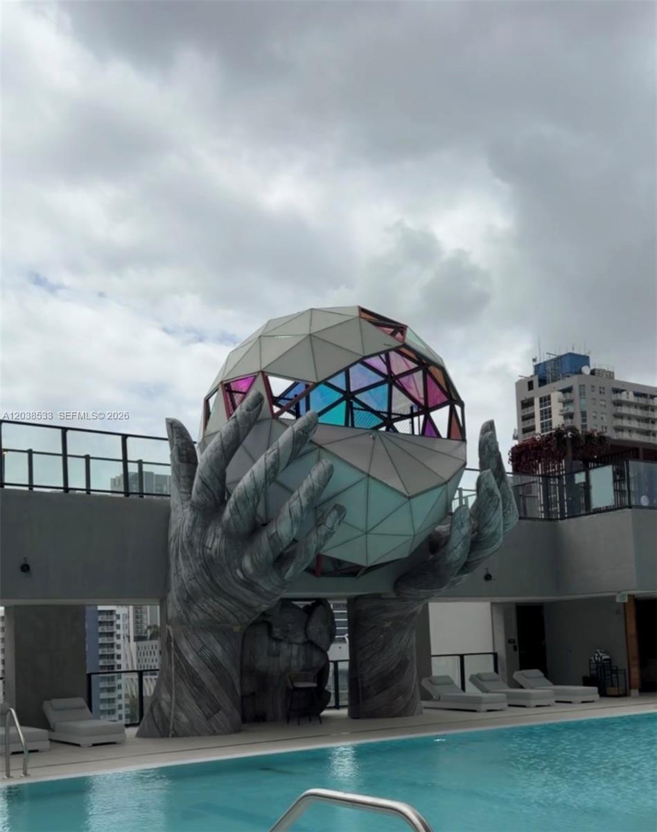 20 NE 11th st # 5305, Miami FL 33132