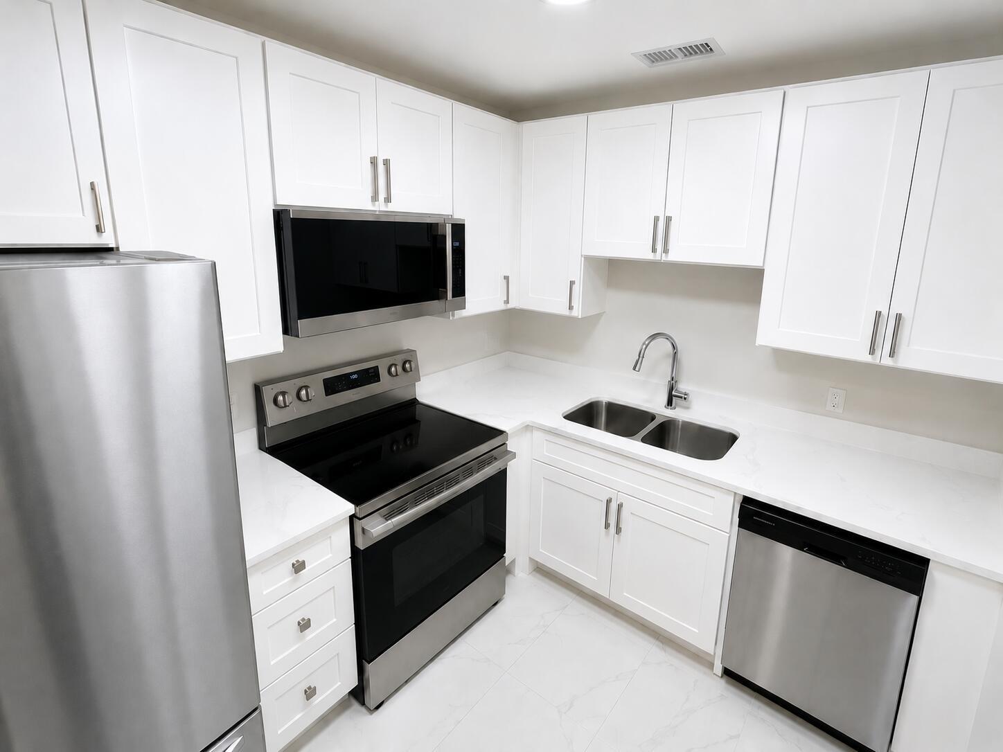 13 Lake Vista Trail # 105, Port St. Lucie FL 34952