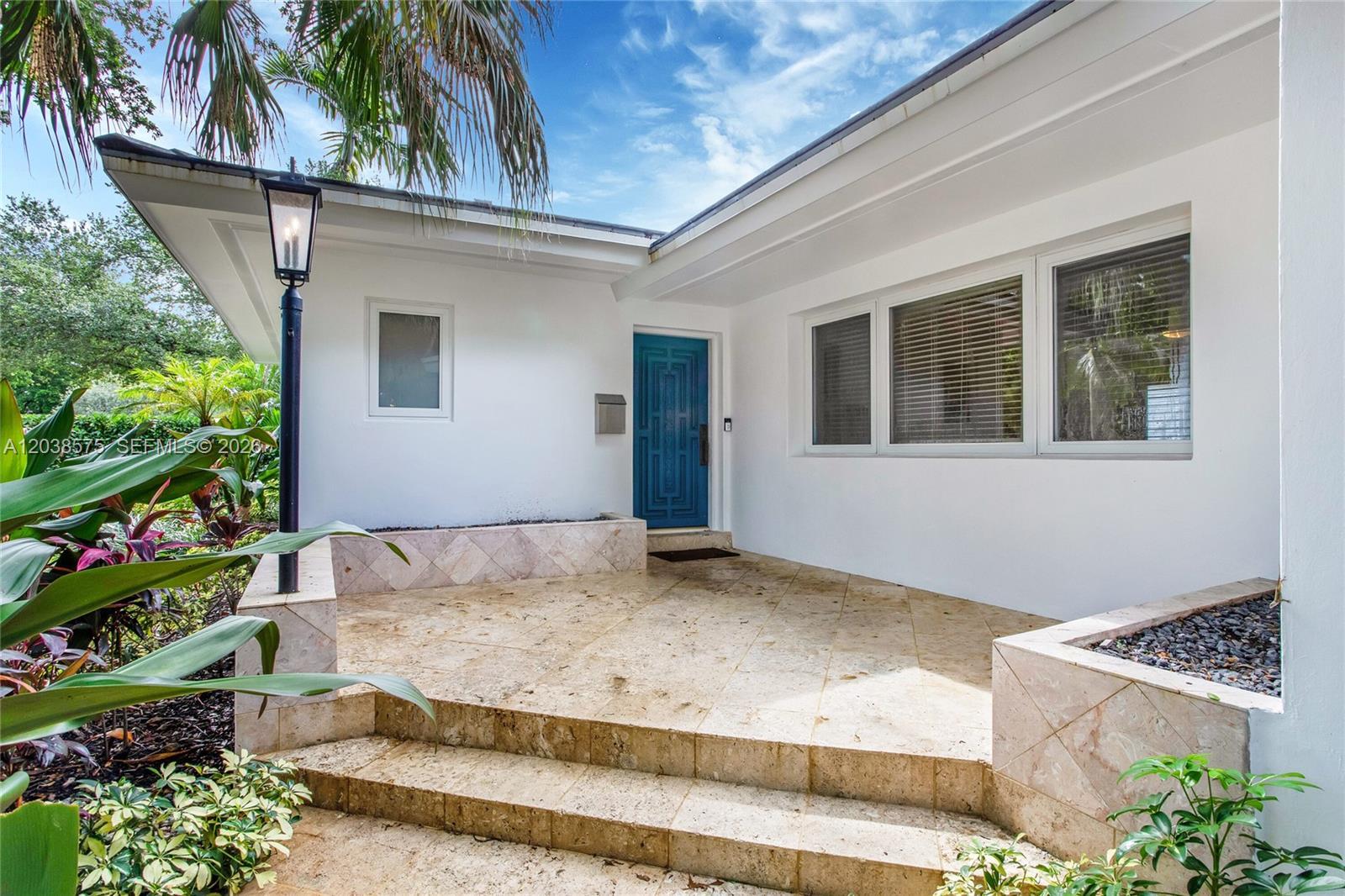 1100 S Alhambra Cir, Coral Gables FL 33146 photo 2