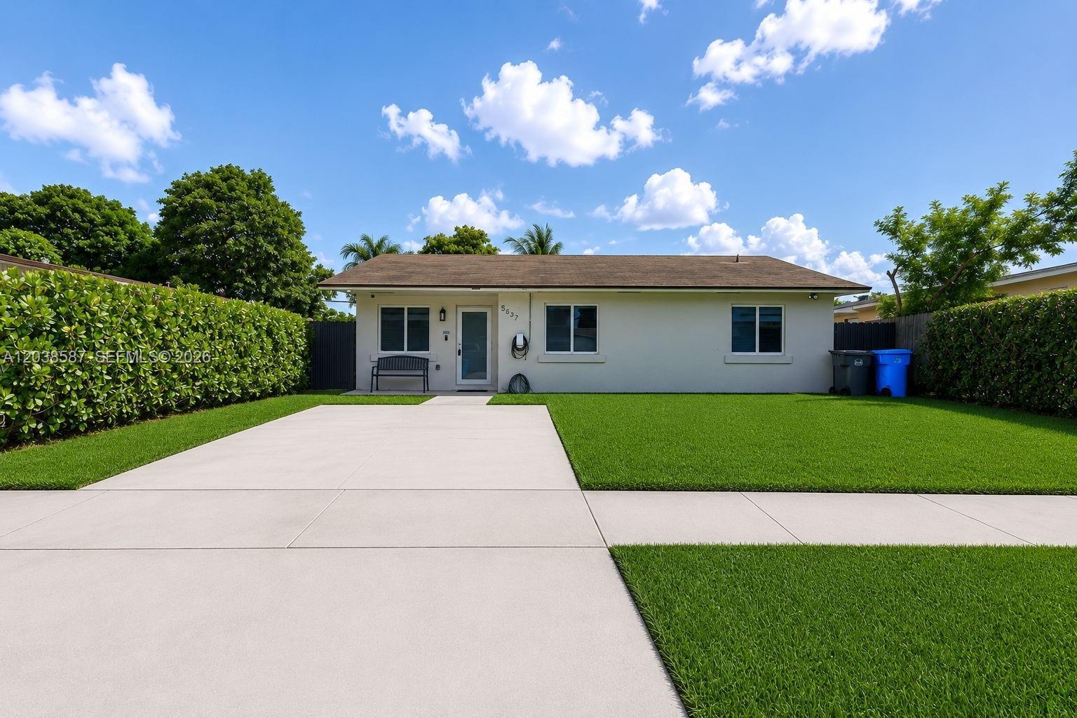 5637 SW 36th Ct, West Park FL 33023 photo 4