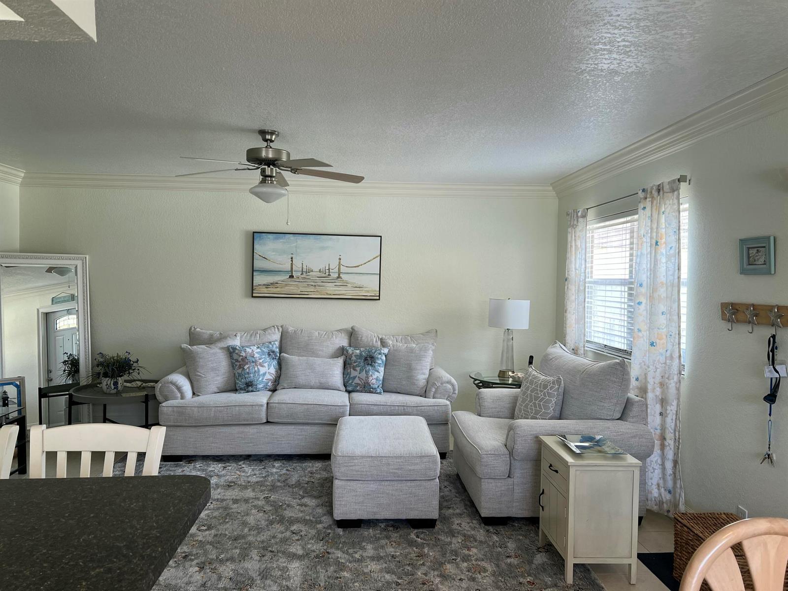 84 Saxony B, Delray Beach FL 33446 photo 2