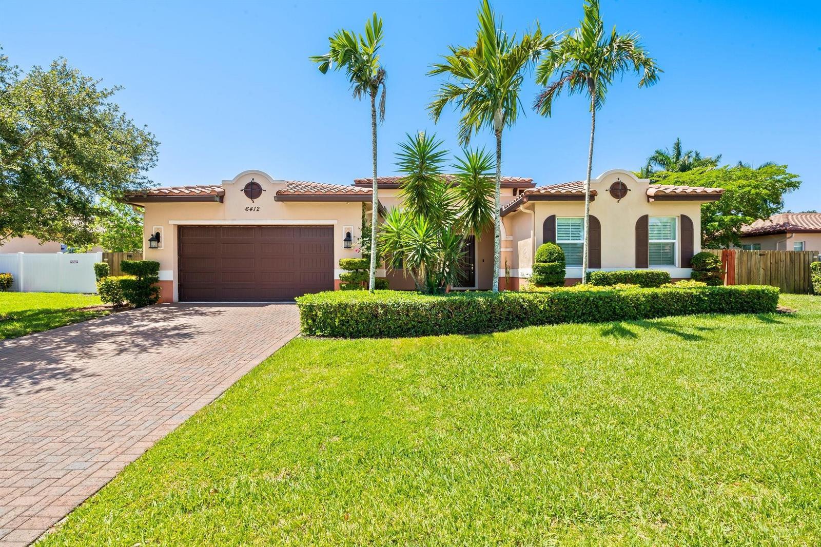 6412 SW 55th Place, Davie FL 33314