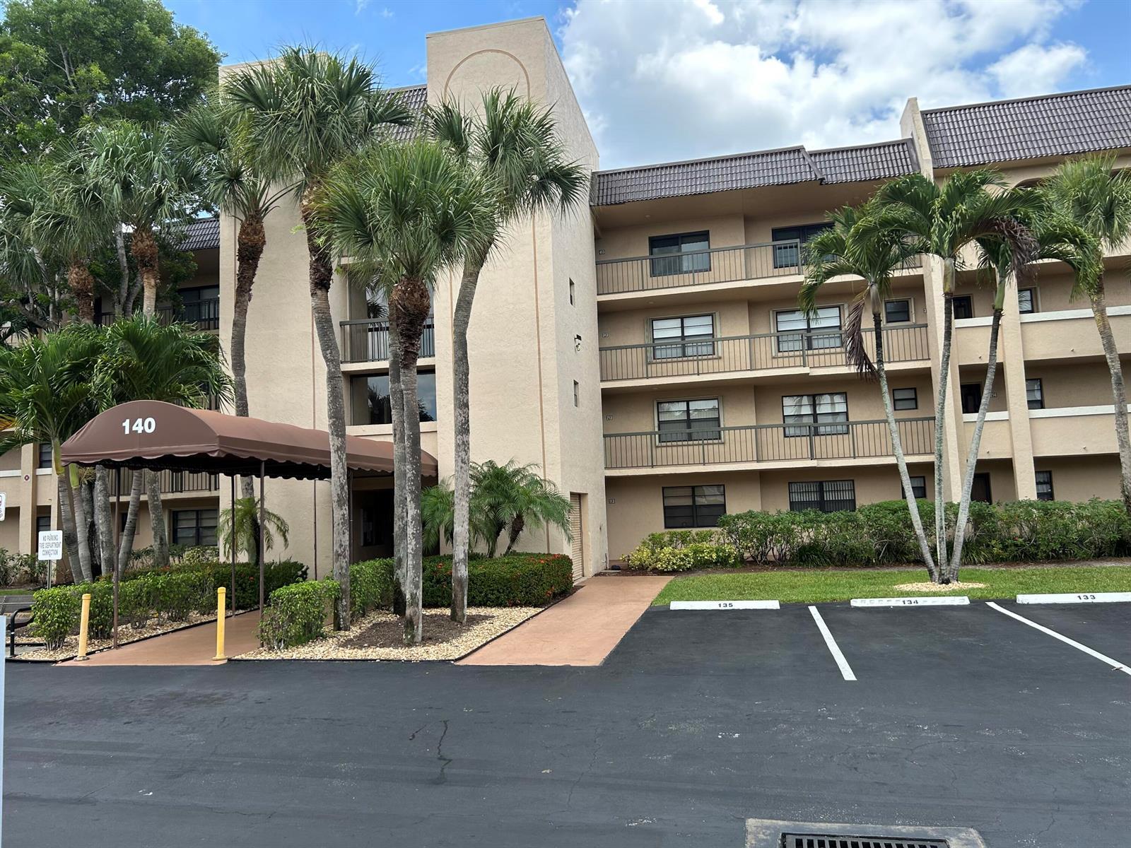 140 Lake Nancy Lane # 115, West Palm Beach FL 33411 photo 2