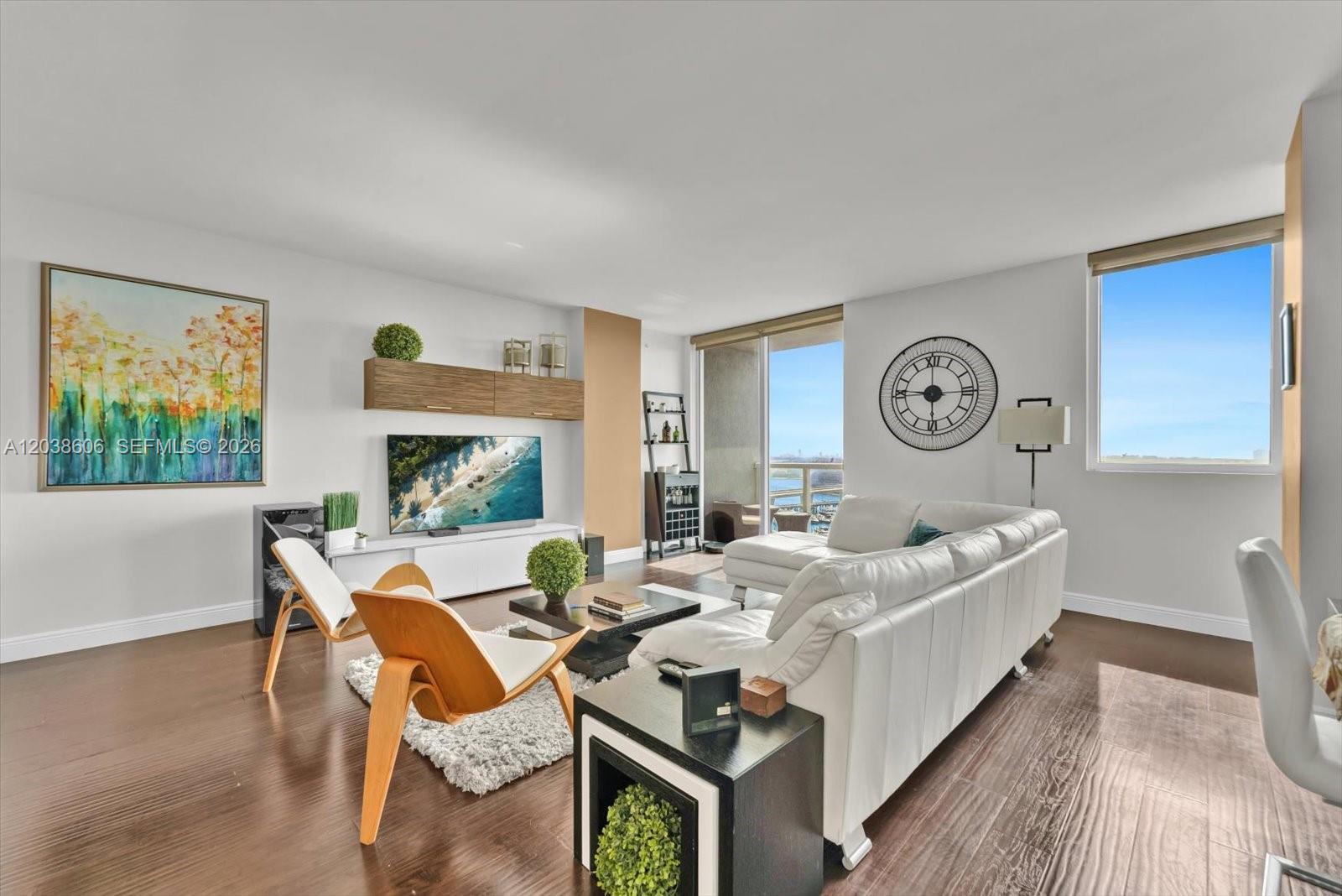 244 Biscayne Blvd # 1803, Miami FL 33132 photo 2