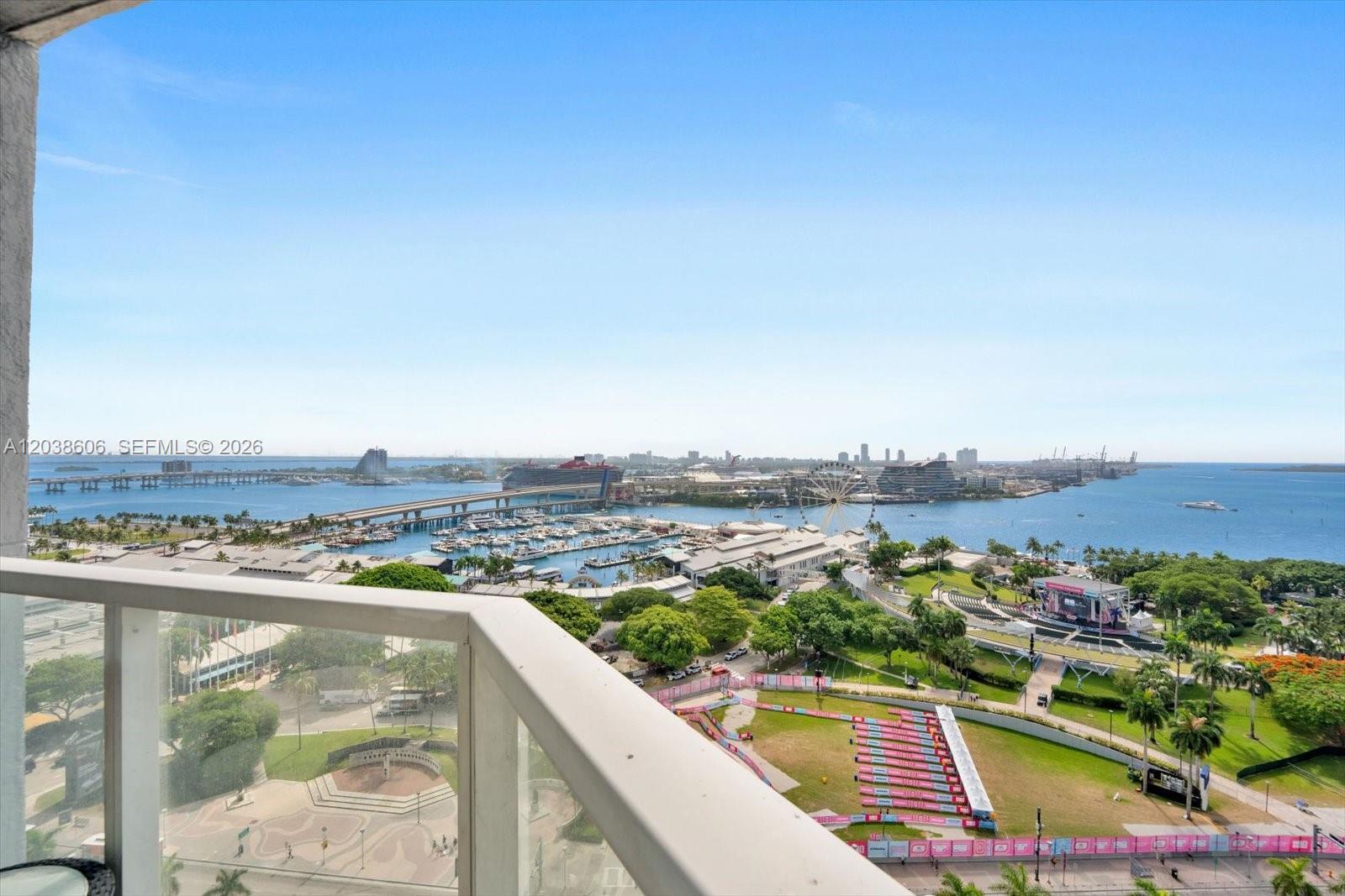 244 Biscayne Blvd # 1803, Miami FL 33132 photo 3