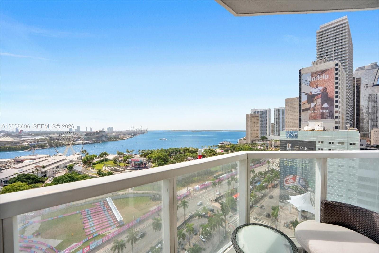 244 Biscayne Blvd # 1803, Miami FL 33132 photo 4