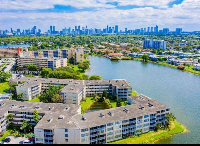 1750 NE 191st St # 2, Miami FL 33179