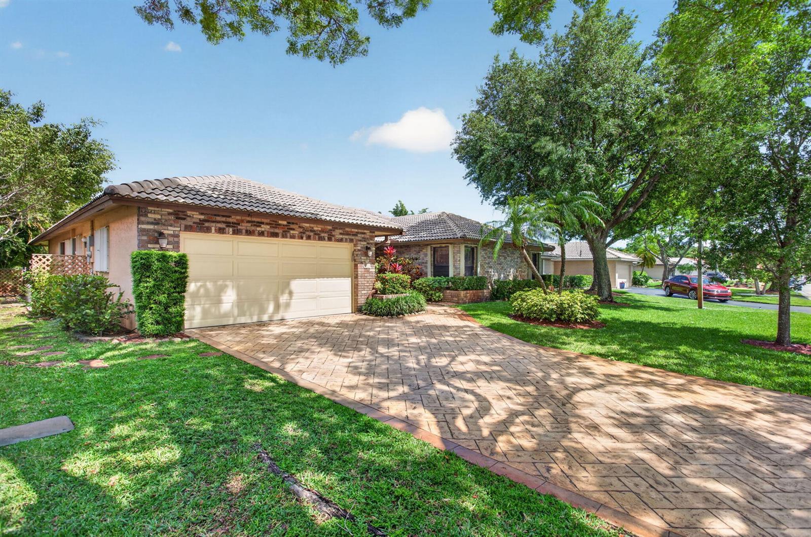 1311 NW 111th Way, Coral Springs FL 33071 photo 3