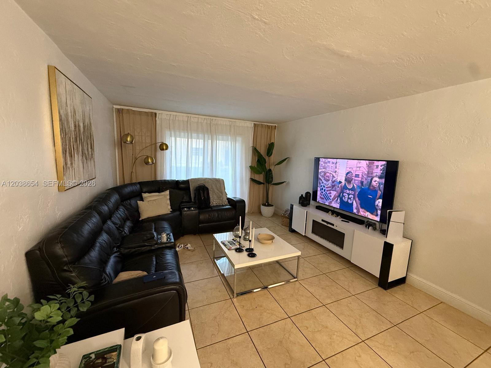 1275 W 35th St # 32B, Hialeah FL 33012 photo 3