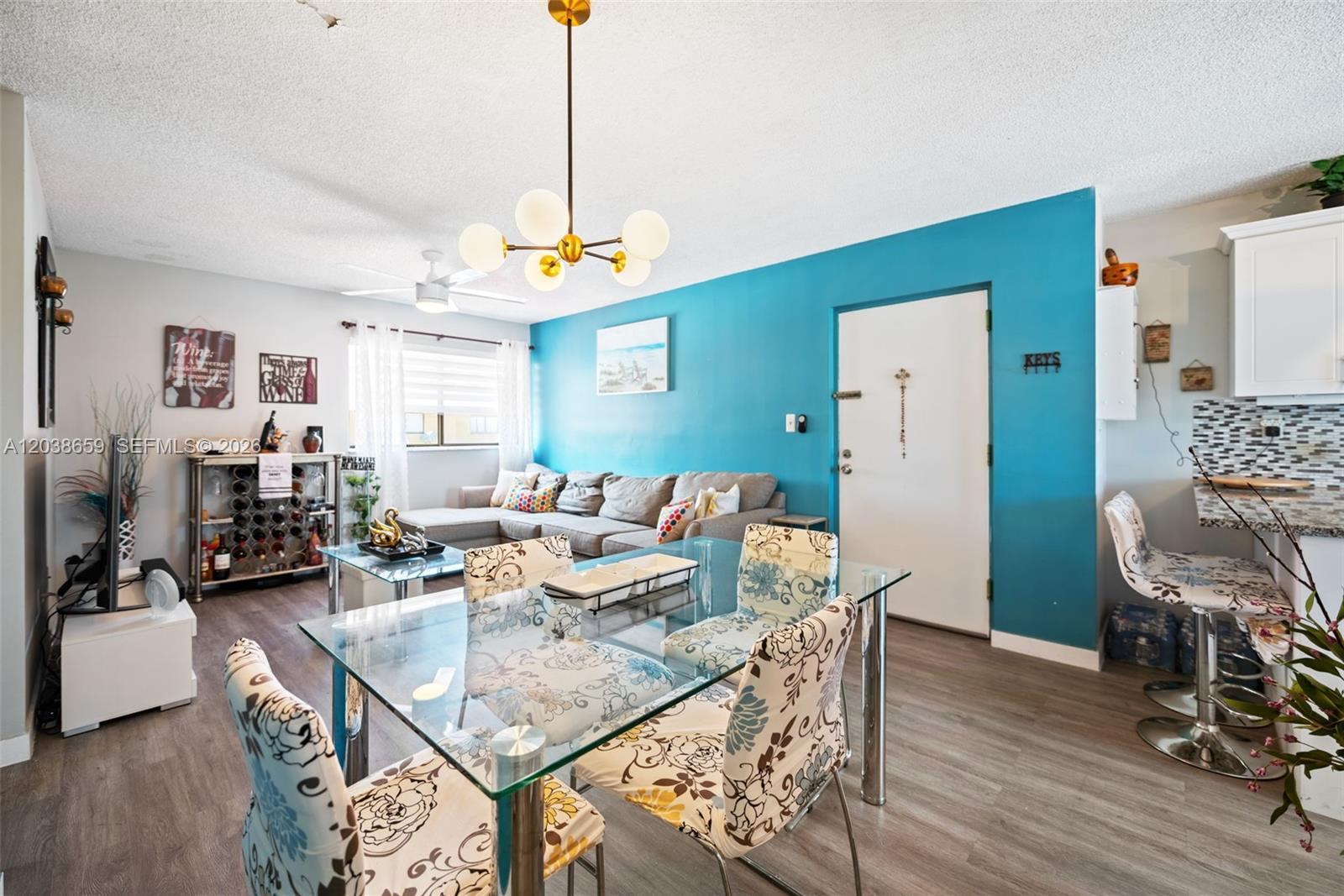 2770 W 60th Pl # 202, Hialeah FL 33016 photo 2