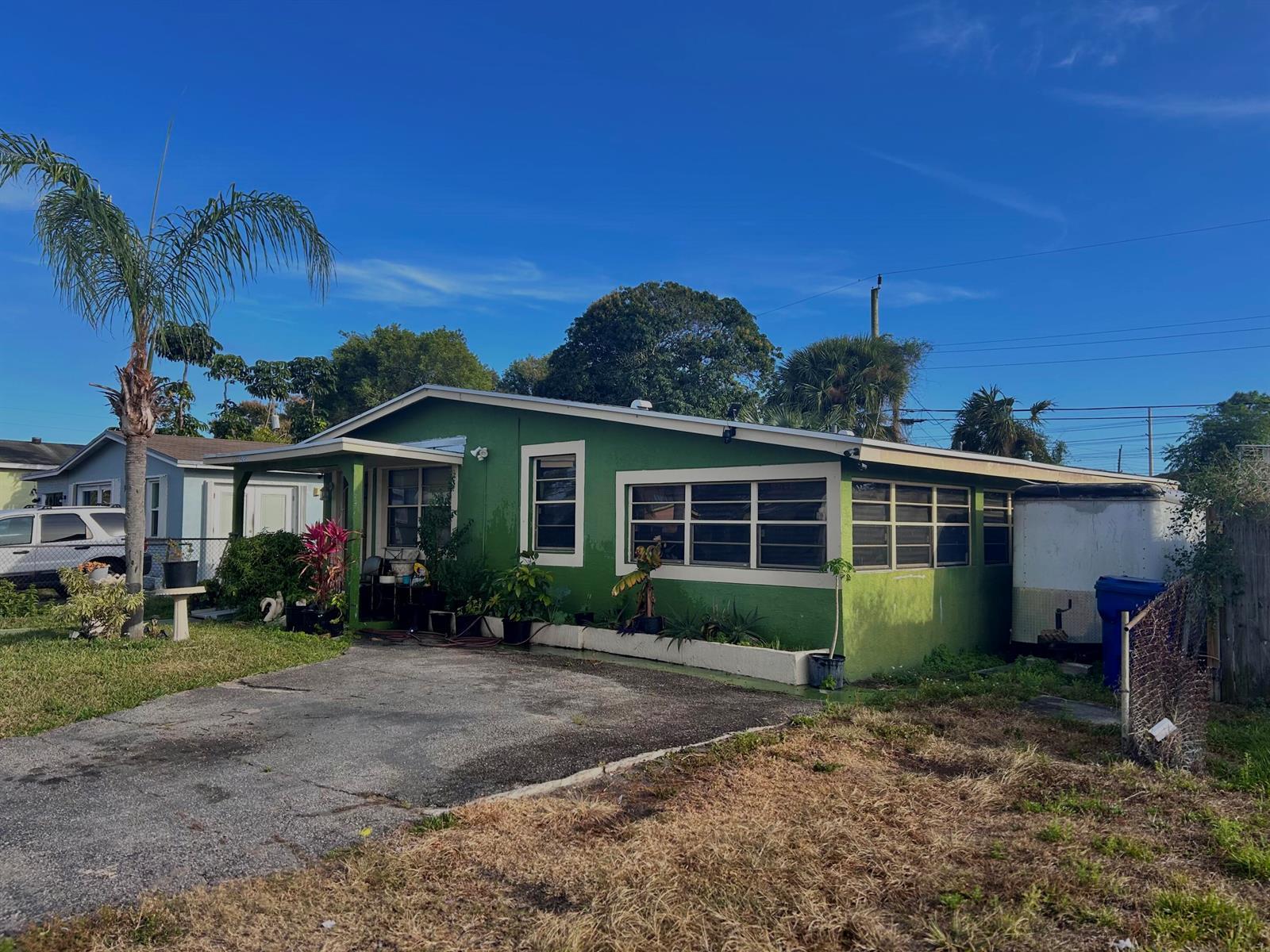 925 W 3rd Street, Riviera Beach FL 33404 photo 3