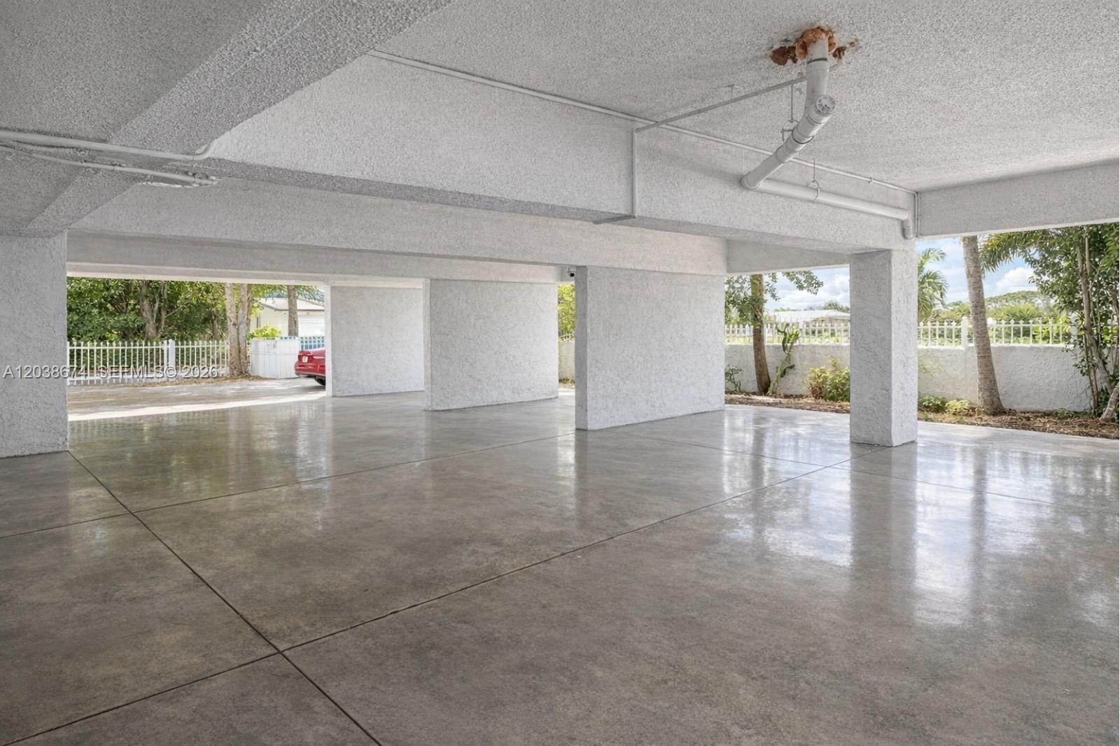 1090 NE 129th St # 205, North Miami FL 33161 photo 4