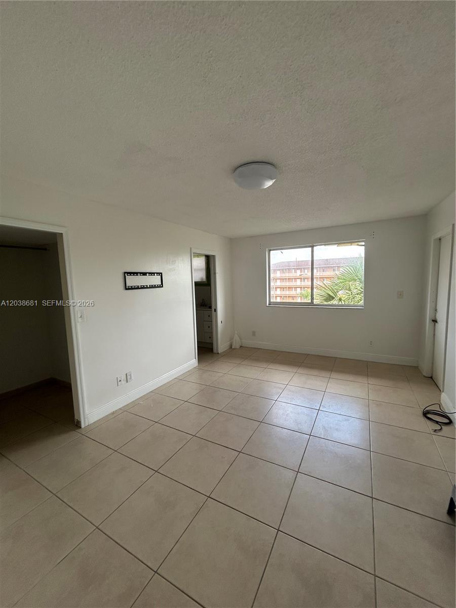 17000 NW 67th Ave # 0, Hialeah FL 33015 photo 3