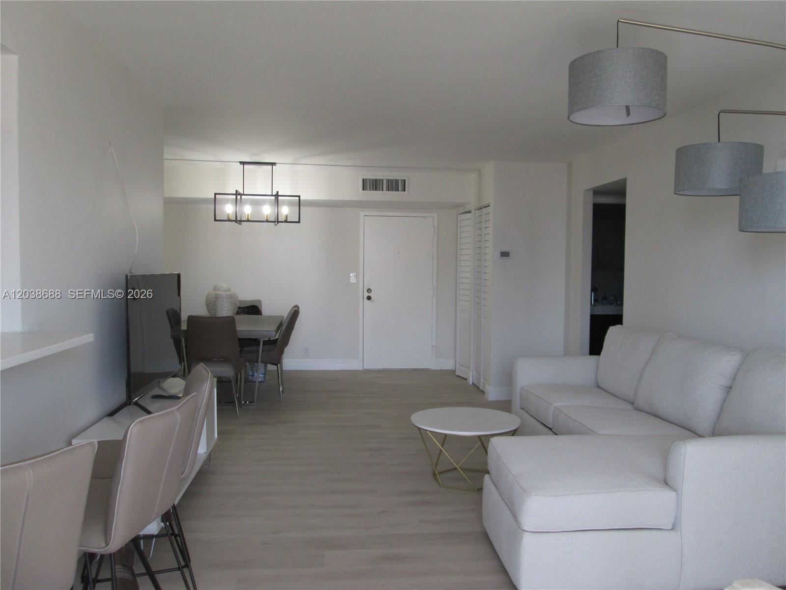 290 174th St # 1812, Sunny Isles Beach FL 33160 photo 4