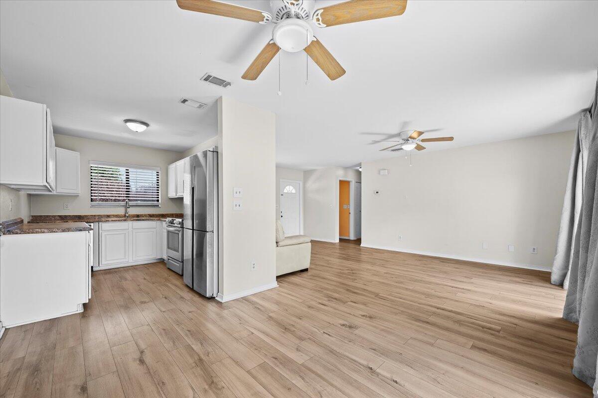 2261 SE Pear Lane, Port St. Lucie FL 34952