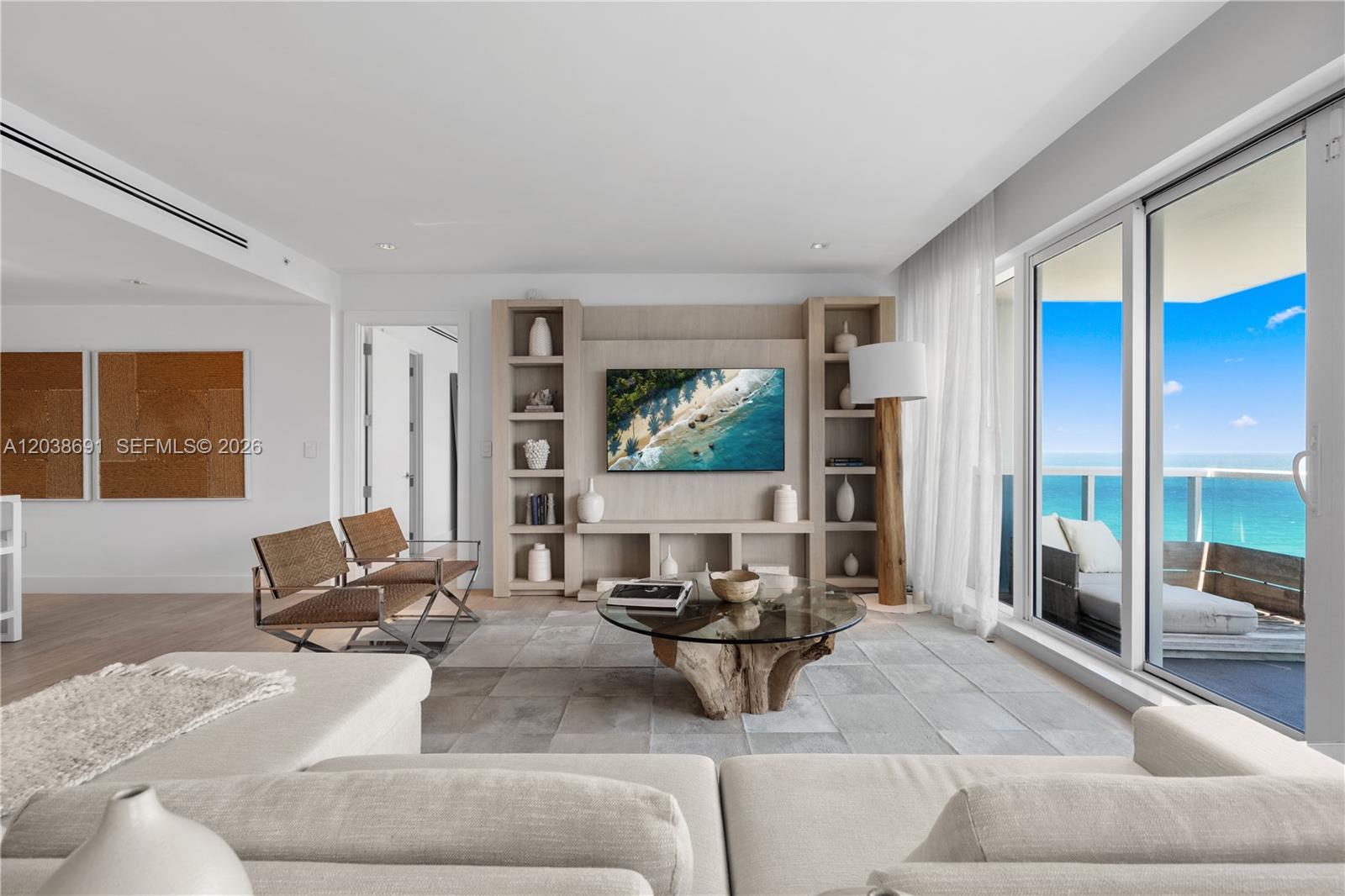 102 24th St # 1706, Miami Beach FL 33139