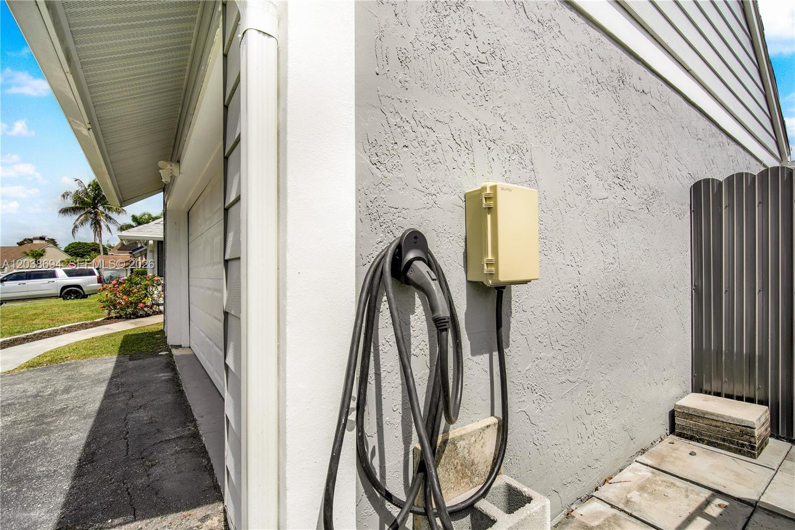 1579 S Goldeneye Ln, Homestead FL 33035 photo 4