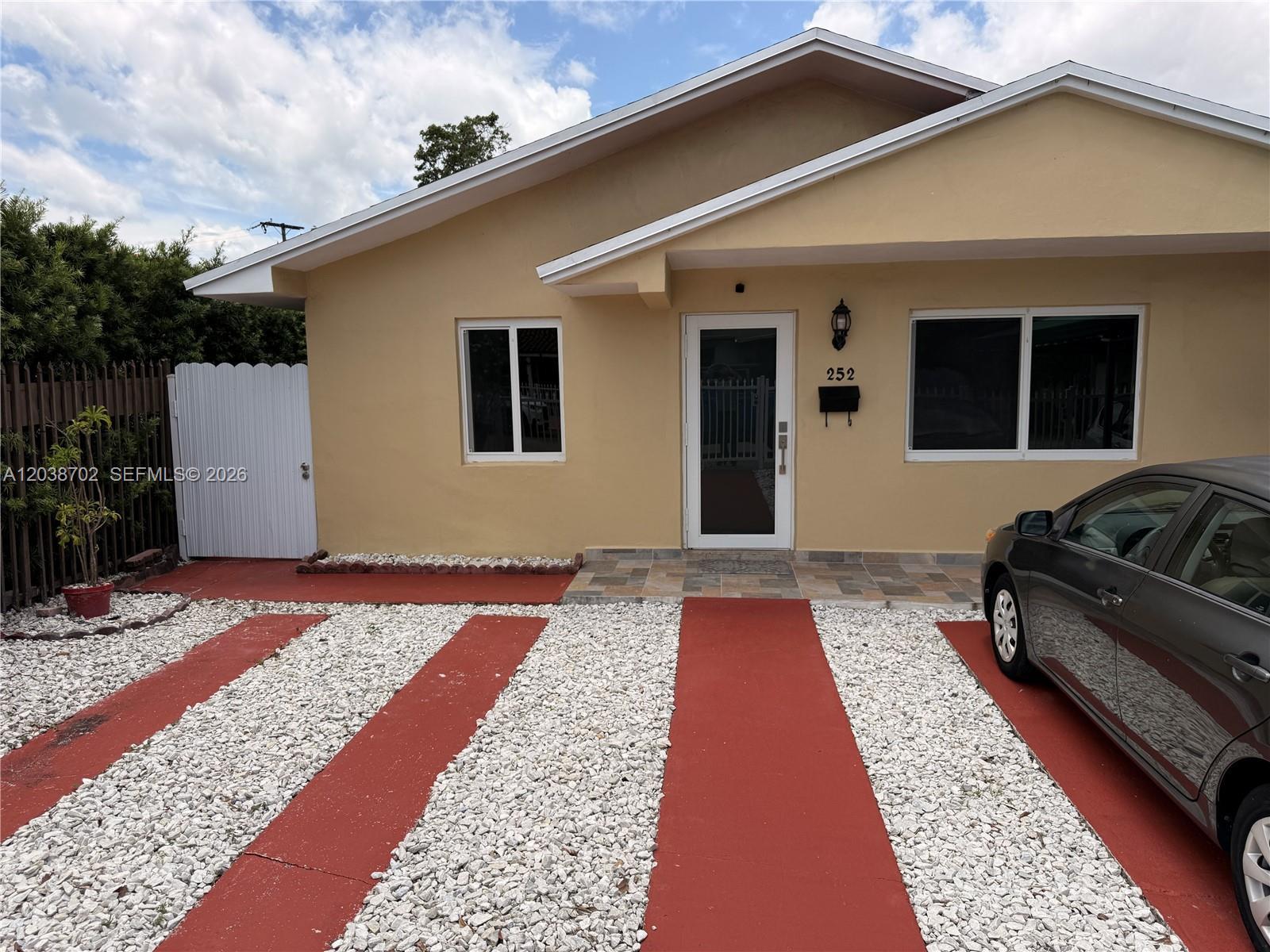 252 NW 50th Ave # 252, Miami FL 33126 photo 2