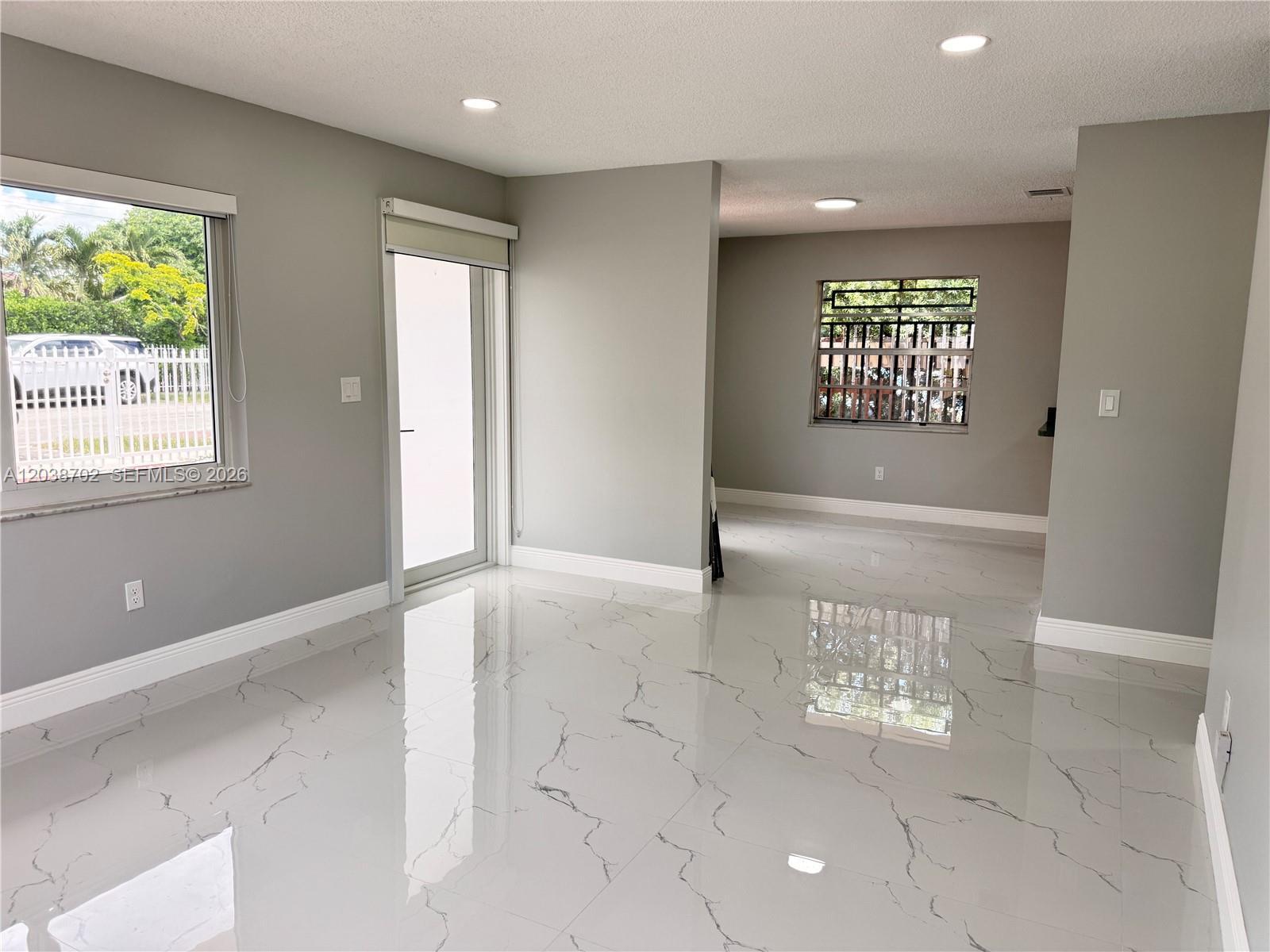 252 NW 50th Ave # 252, Miami FL 33126 photo 3