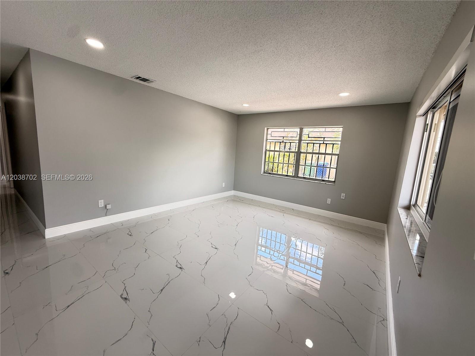252 NW 50th Ave # 252, Miami FL 33126 photo 4