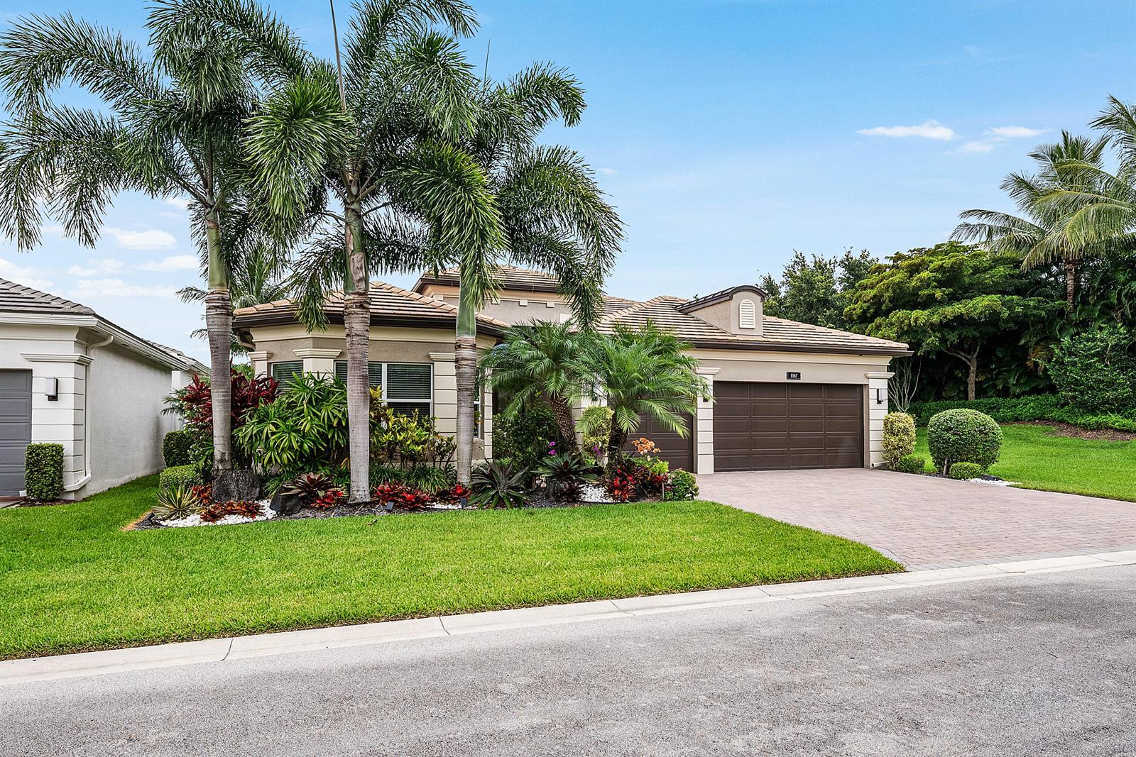 8167 Majestic Mountain Drive, Boynton Beach FL 33473 photo 2