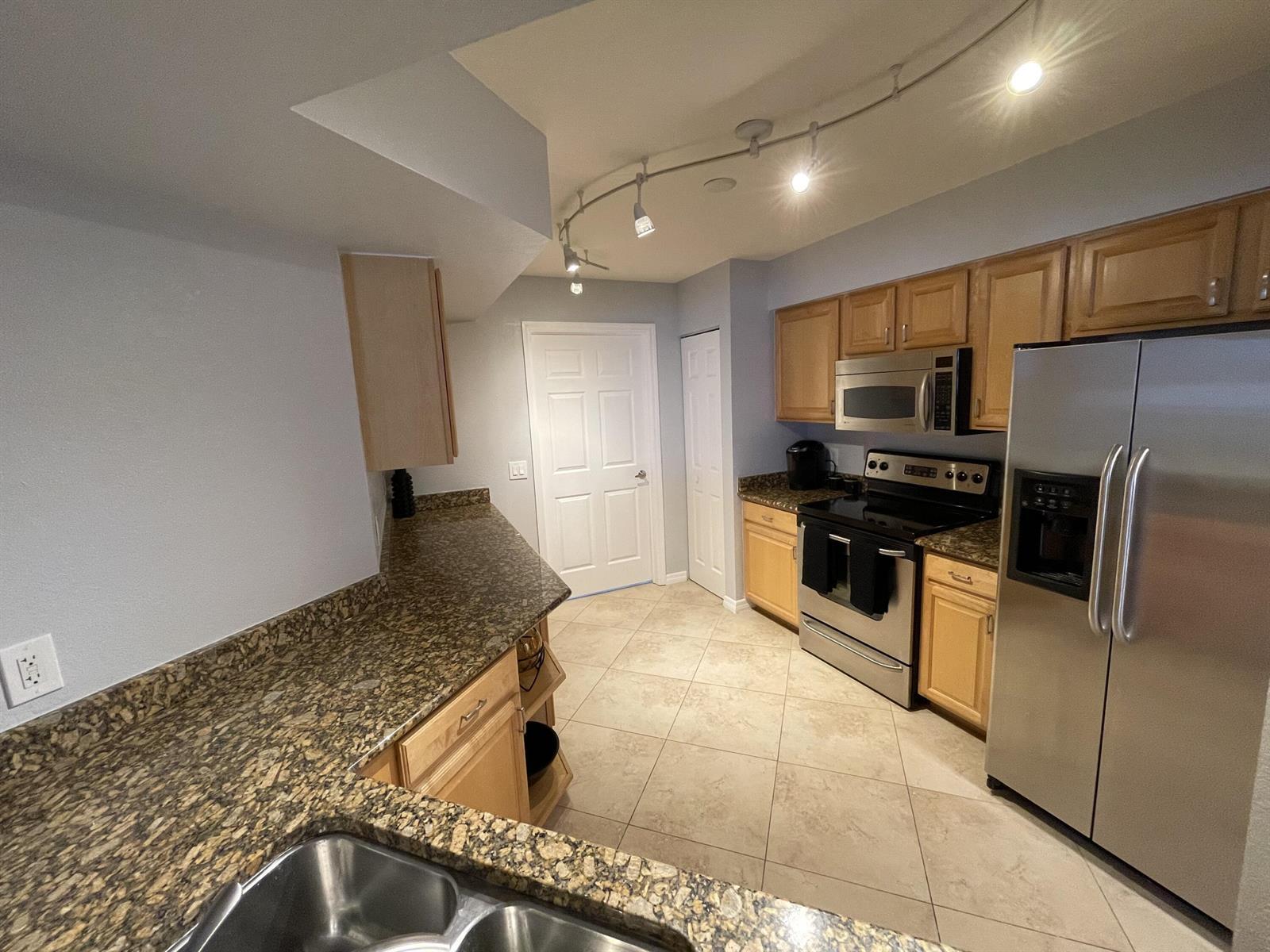 1801 N Flagler Drive # 502, West Palm Beach FL 33407 photo 4