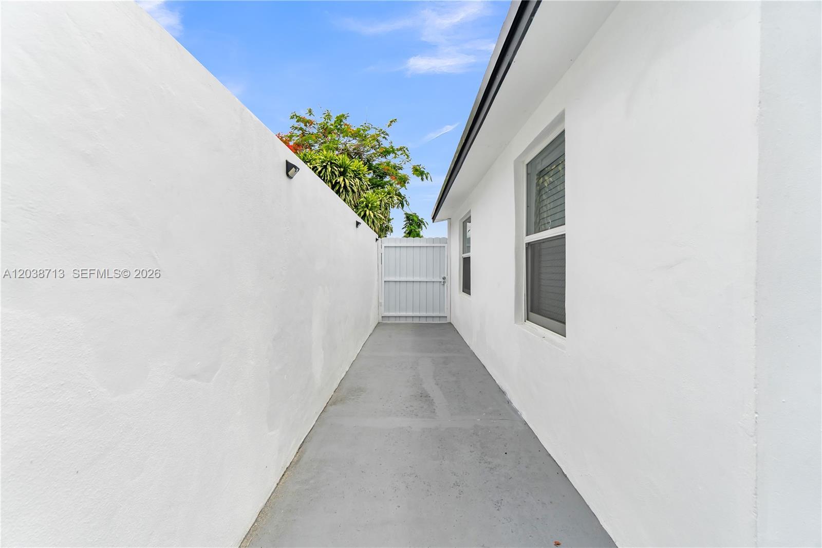 2600 NW 108th St # 2, Miami FL 33167 photo 2