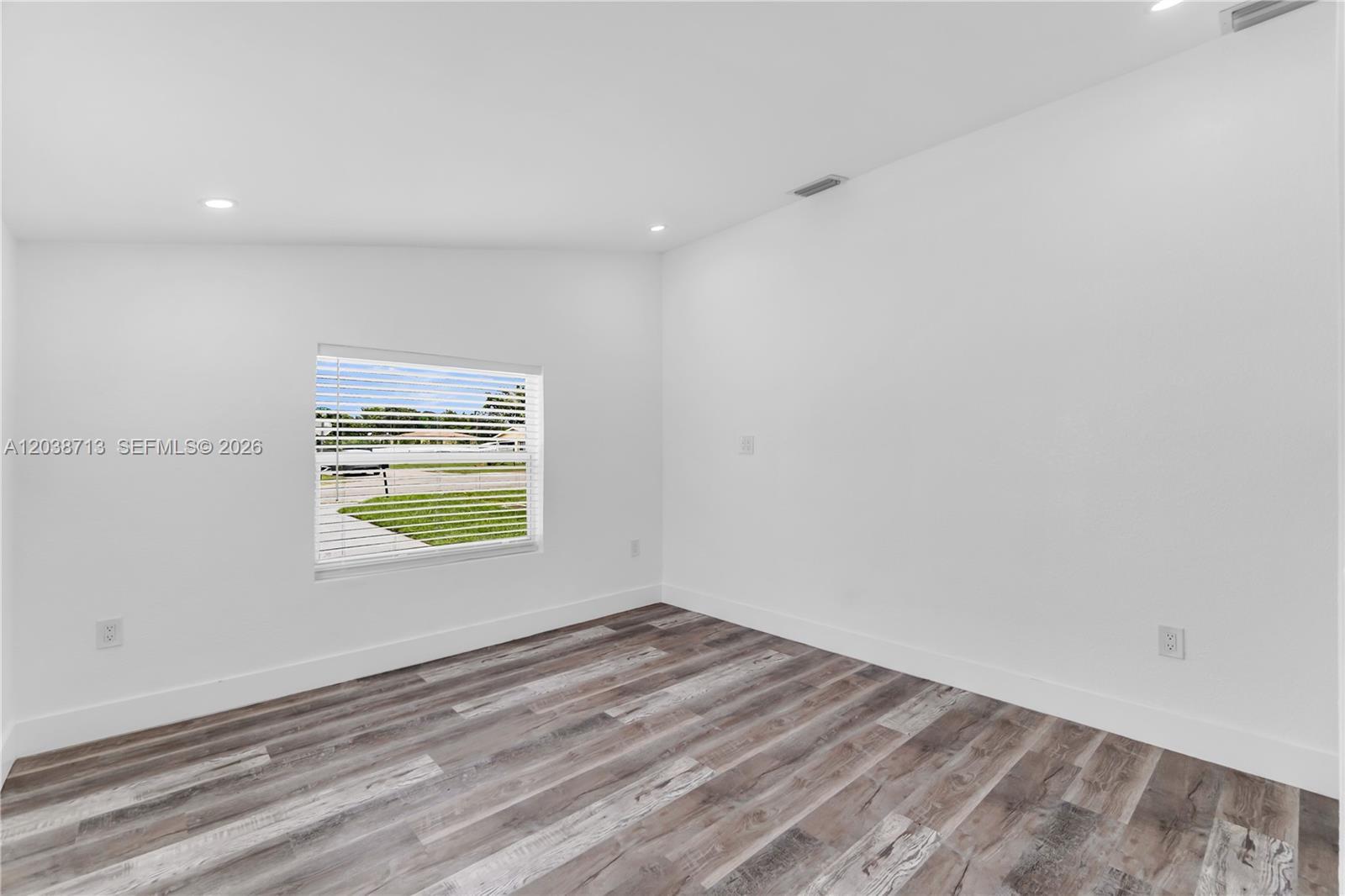 2600 NW 108th St # 2, Miami FL 33167 photo 4