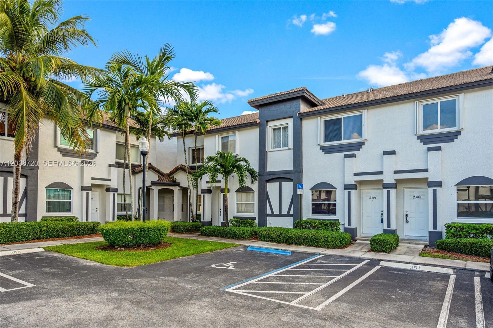 2306 SE 23rd Ter # 2306, Homestead FL 33035 photo 2