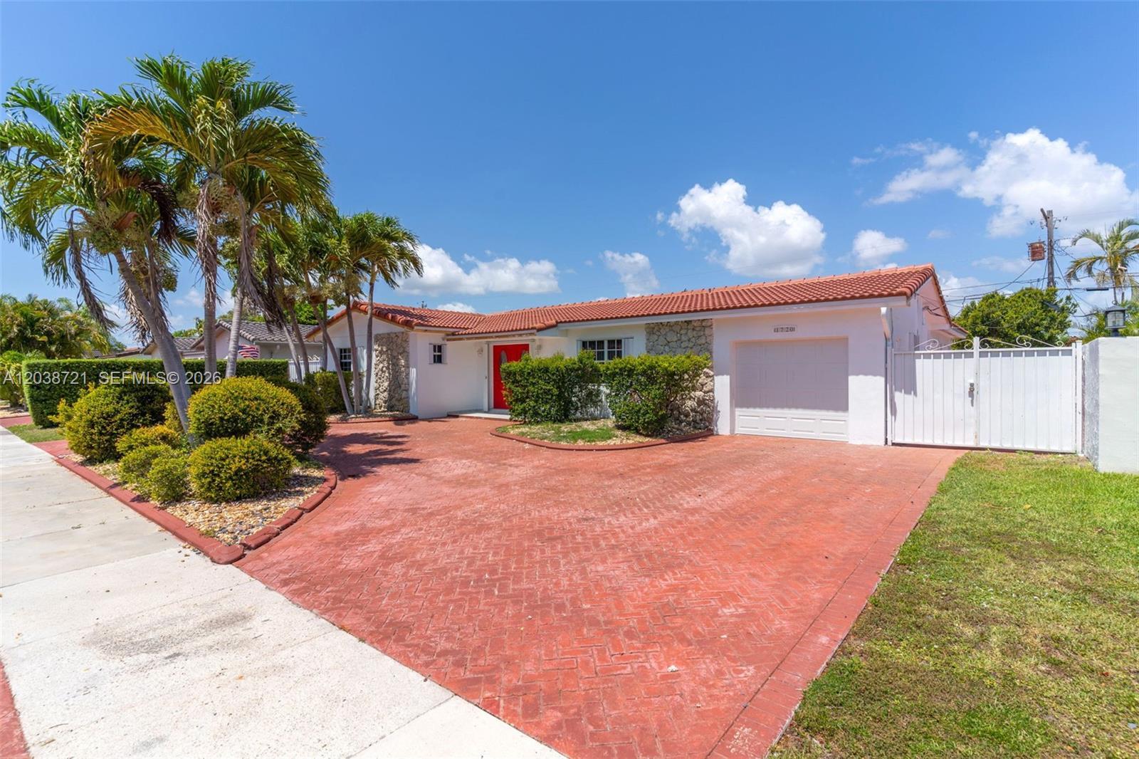 1720 SW 98th Ct, Miami FL 33165 photo 2