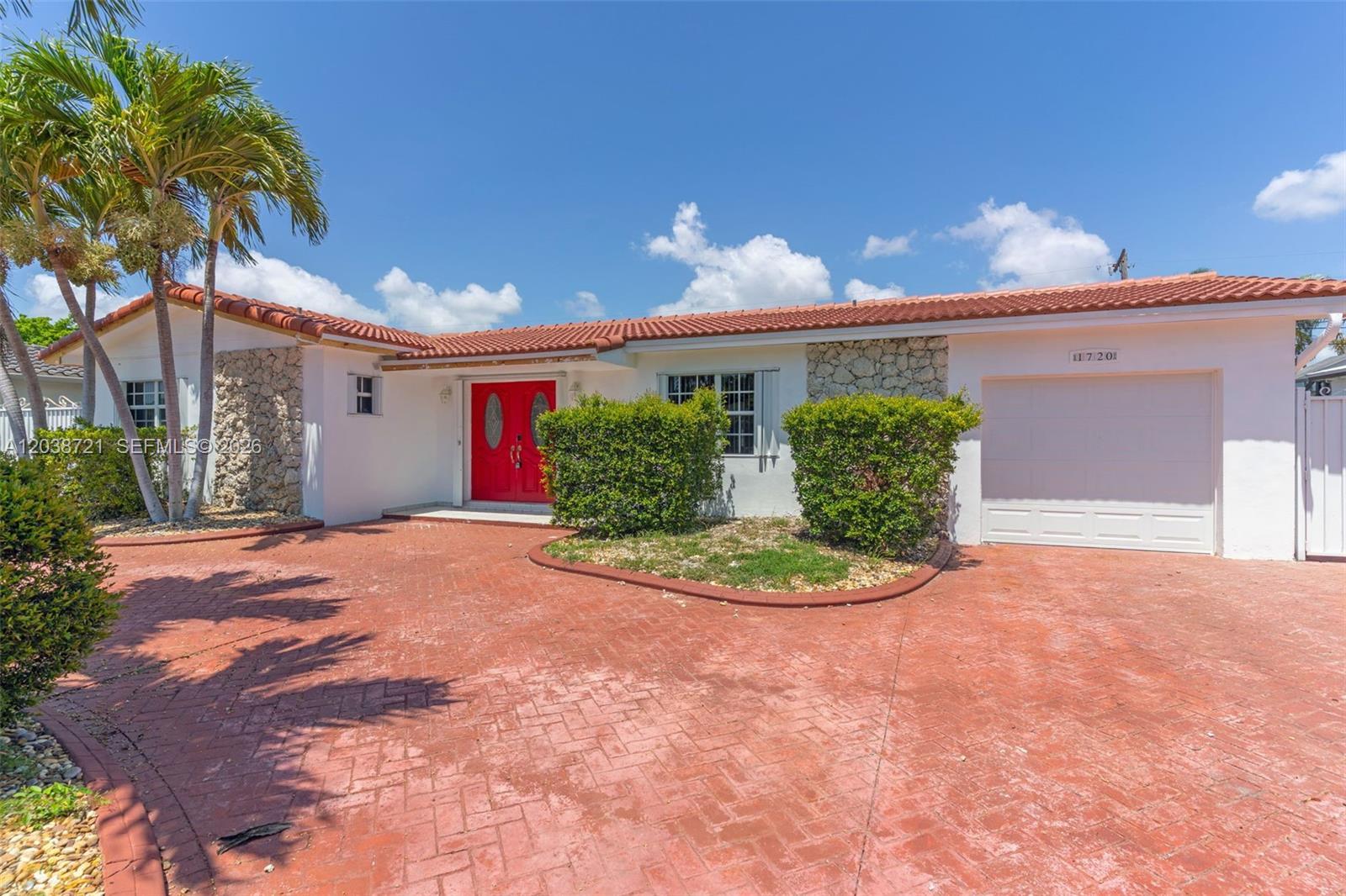 1720 SW 98th Ct, Miami FL 33165 photo 4